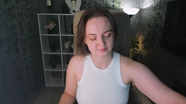 Lella Ryann  online show from 09-13-25, 12:49