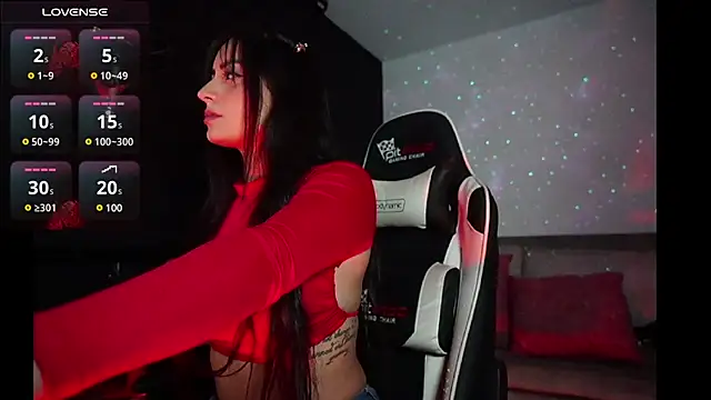 missycanoo online show from 12-18-24, 03:47