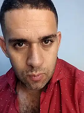 Snapshot of CRISTHIAN_GREY01 chatting on 12-29-24, 06:03 CRISTHIAN GREY01 online show from 12-29-24, 06:03