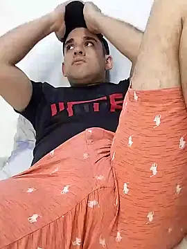 Snapshot of CRISTHIAN_GREY01 chatting on 01-15-25, 02:17 CRISTHIAN GREY01 online show from 01-15-25, 02:17