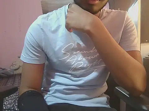 KissesBoyAD online show from 12-01-25, 06:57