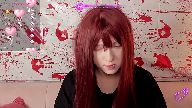 Snapshot of fiamoory chatting on 10-25-25, 01:24 fiamoory online show from 10-25-25, 01:24