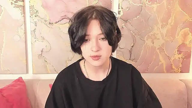 Snapshot of fiamoory chatting on 11-17-25, 01:22 fiamoory online show from 11-17-25, 01:22