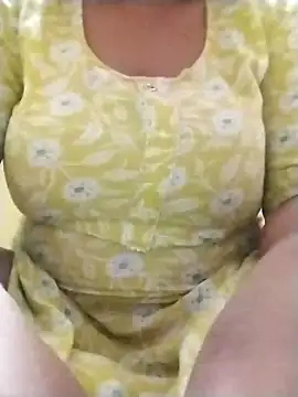 delhi gril online show from 12-17-24, 01:49