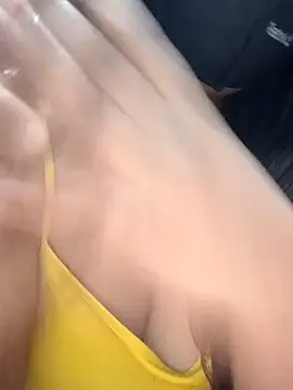 delhi gril online show from 09-17-25, 11:56