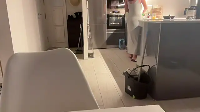 leaxoxo online show from 12-05-24, 06:44