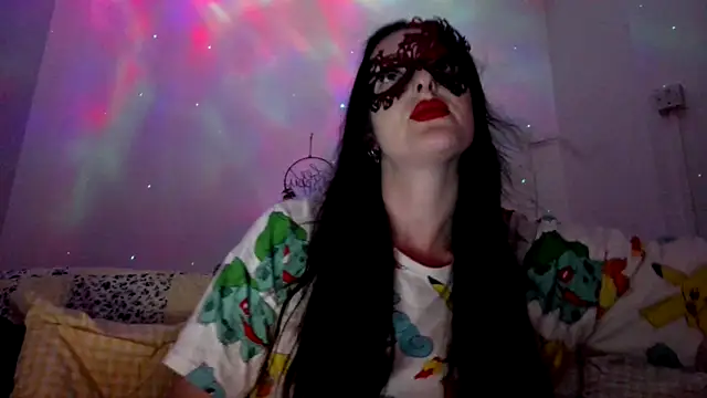 LexiSnowUK online show from 12-02-25, 05:08