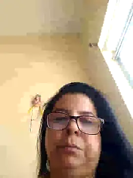 coroadelicia45 online show from 01-09-25, 12:41