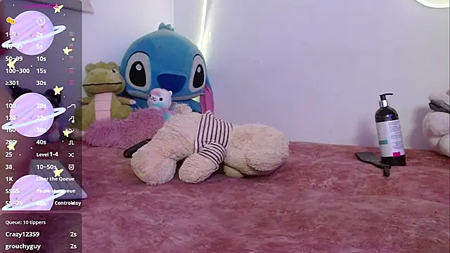 Snapshot of evie_cloud chatting on 10-11-25, 03:39 evie cloud online show from 10-11-25, 03:39