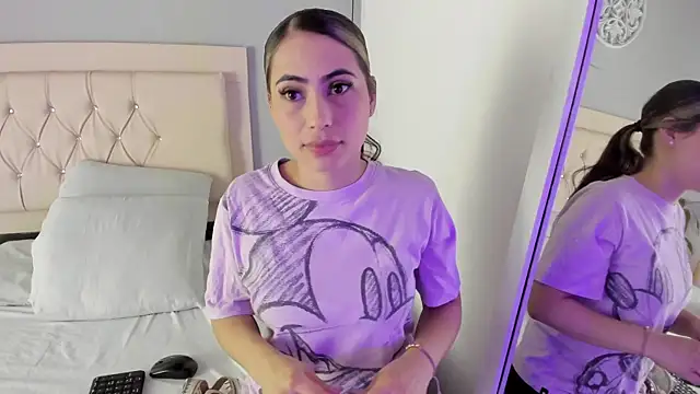 samanthasweeth online show from 01-17-25, 01:46