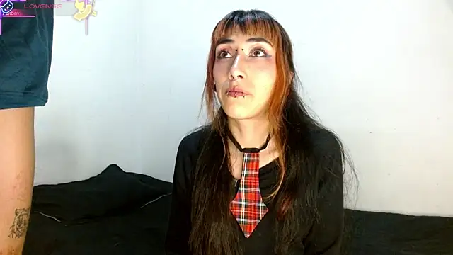 Asterothxznikki online show from 10-29-25, 03:42