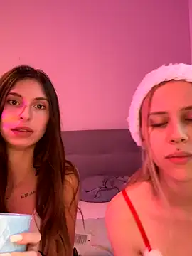 emma05 online show from 12-06-24, 07:32
