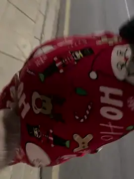 emma05 online show from 12-03-25, 07:45