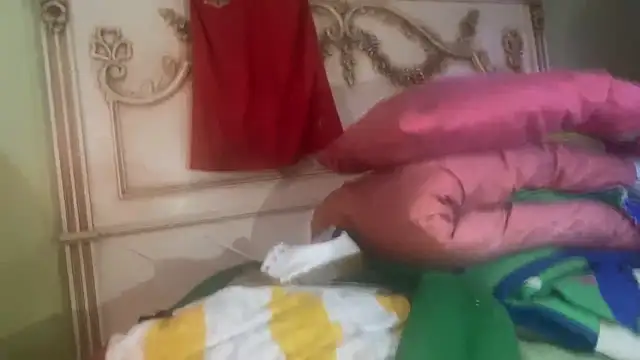 Snapshot of emylolo9 chatting on 01-07-25, 07:28 emylolo9 online show from 01-07-25, 07:28