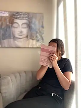 im lorein online show from 01-11-25, 01:22