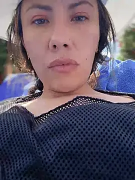 im lorein online show from 01-15-25, 07:44