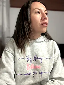 im lorein online show from 11-15-25, 01:36