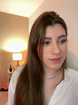 Snapshot of ARITOO_ chatting on 12-31-24, 02:51 ARITOO online show from 12-31-24, 02:51