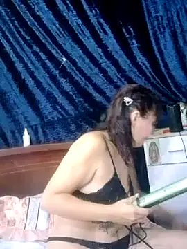 sthefania1710 online show from 12-15-24, 02:16