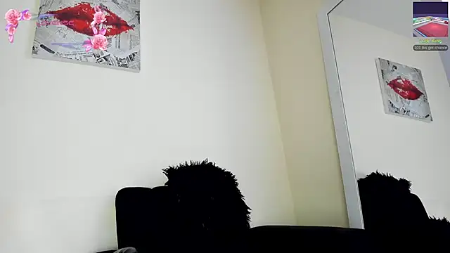 Snapshot of its__angelica_ chatting on 02-10-26, 07:18 its angelica online show from 02-10-26, 07:18