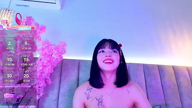 Snapshot of Doyeon_Dae chatting on 10-01-25, 02:28 Doyeon Dae online show from 10-01-25, 02:28