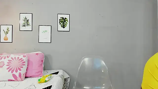 aisha w10 online show from 09-11-25, 12:38