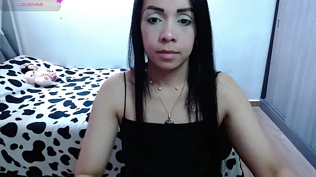 Amber Lovely online show from 01-01-25, 06:27