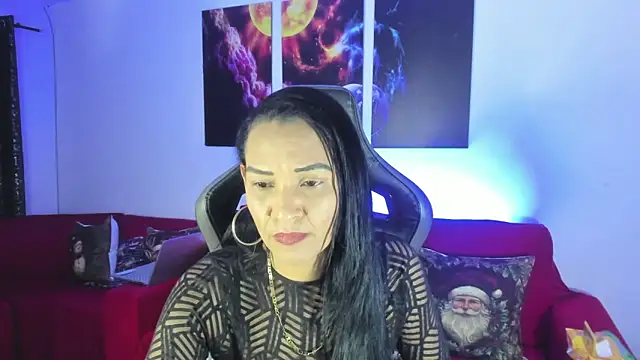 Snapshot of Lazy_Blake chatting on 12-19-24, 05:29 Lazy Blake online show from 12-19-24, 05:29