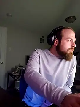 Snapshot of SirYummy18 chatting on 12-08-24, 08:09 SirYummy18 online show from 12-08-24, 08:09