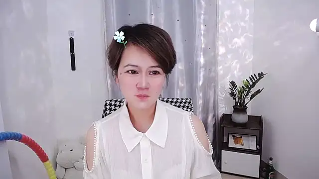 Fan ting online show from 02-19-25, 12:00