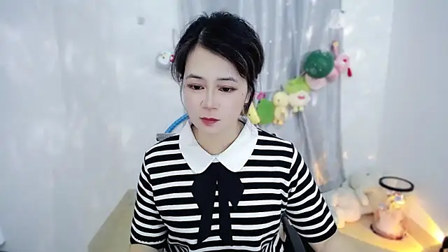 Fan ting online show from 12-14-25, 02:50