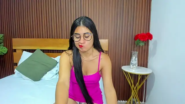 evelin leroy online show from 12-23-24, 12:08