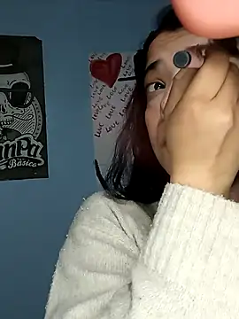 Snapshot of Elvishcassie_ chatting on 02-20-25, 12:52 Elvishcassie online show from 02-20-25, 12:52