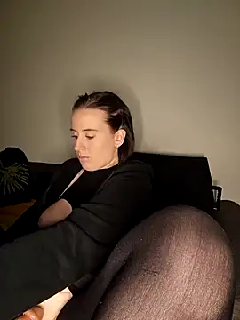 lindsay 33off online show from 01-17-25, 11:51