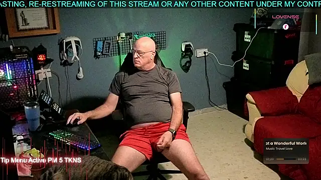 Pilot Dave 69 online show from 11-10-25, 05:06