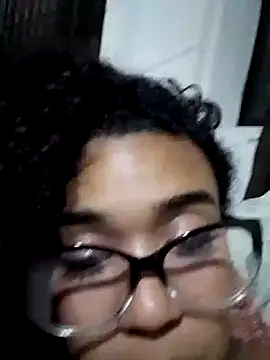 evafoxs online show from 12-13-24, 03:05