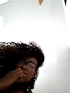 evafoxs online show from 12-16-24, 09:52