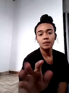 evafoxs online show from 01-24-25, 06:46