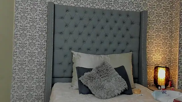 evafoxs online show from 03-11-25, 01:01