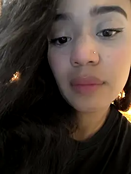 evafoxs online show from 10-20-25, 09:26