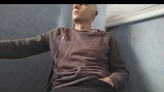 nextdoorneighbor online show from 12-30-24, 07:00