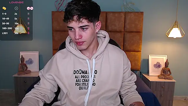 AlejooTwink online show from 12-23-24, 07:30