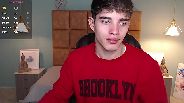 AlejooTwink online show from 12-29-24, 05:22