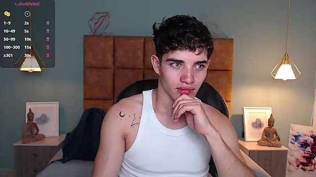 AlejooTwink online show from 12-30-24, 06:49
