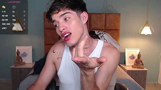 AlejooTwink online show from 12-30-24, 09:50
