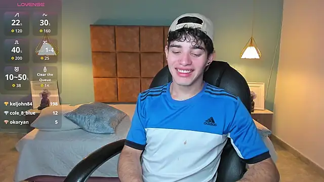 AlejooTwink online show from 11-15-25, 03:37