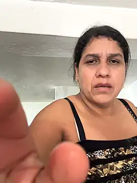 siri duque online show from 11-24-25, 02:28