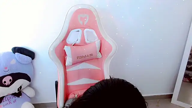 Kylie martinez online show from 02-17-26, 05:19