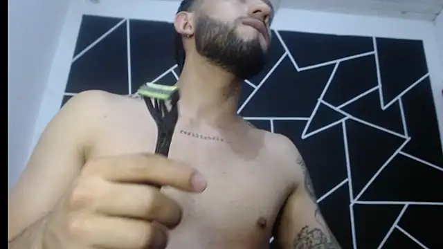 maxXximo777 online show from 01-19-25, 11:43