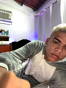 Leo bunny hot online show from 10-15-25, 06:30